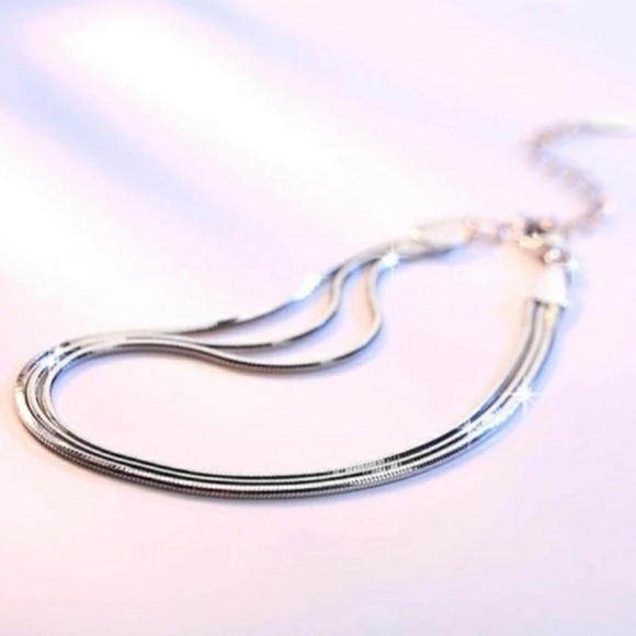 NEW SILVER TRIPLE SNAKE CHAIN BRACELET - Picture 1 of 2
